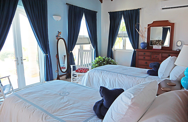 twin room at villa soleil