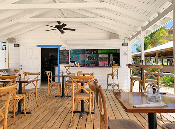 inside uncle ernies beach bar