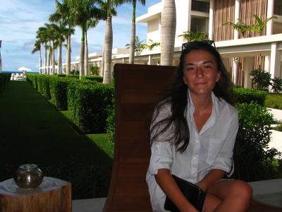 The Entrace at Viceroy