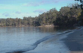 Drip Beach, Tasmania (from eftel.com.au)